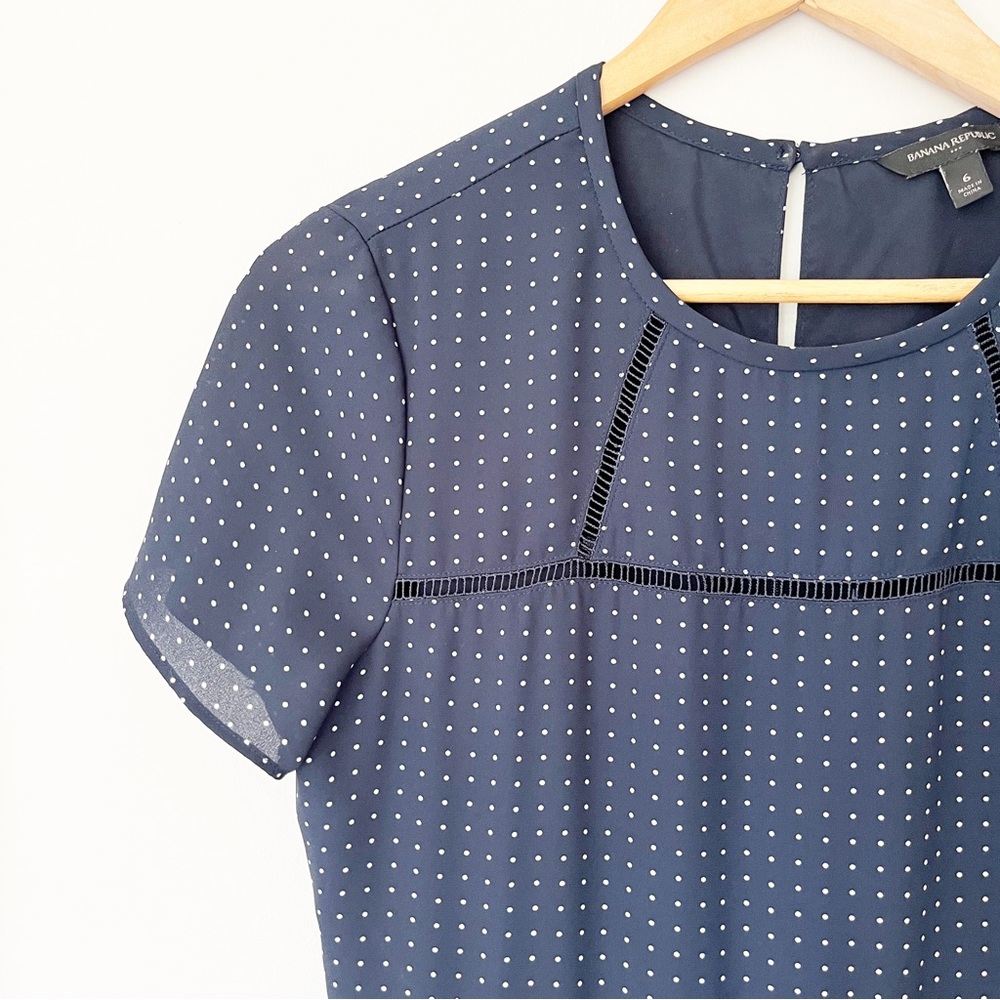 BANANA REPUBLIC navy pleated polka dot dress sz. 6 - Picture 2 of 5
